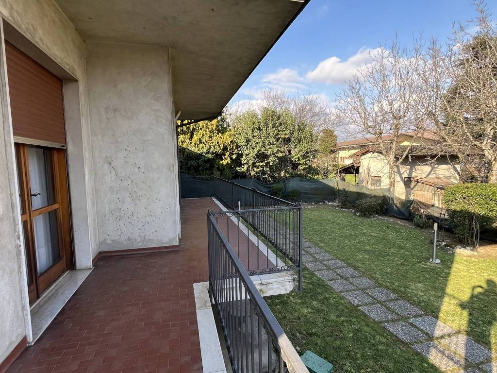 Villa a Castegnato in Via Fiorita - Foto 3