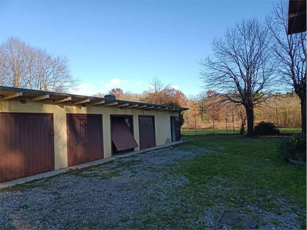 Casa indipendente a Viggiù - Foto 2