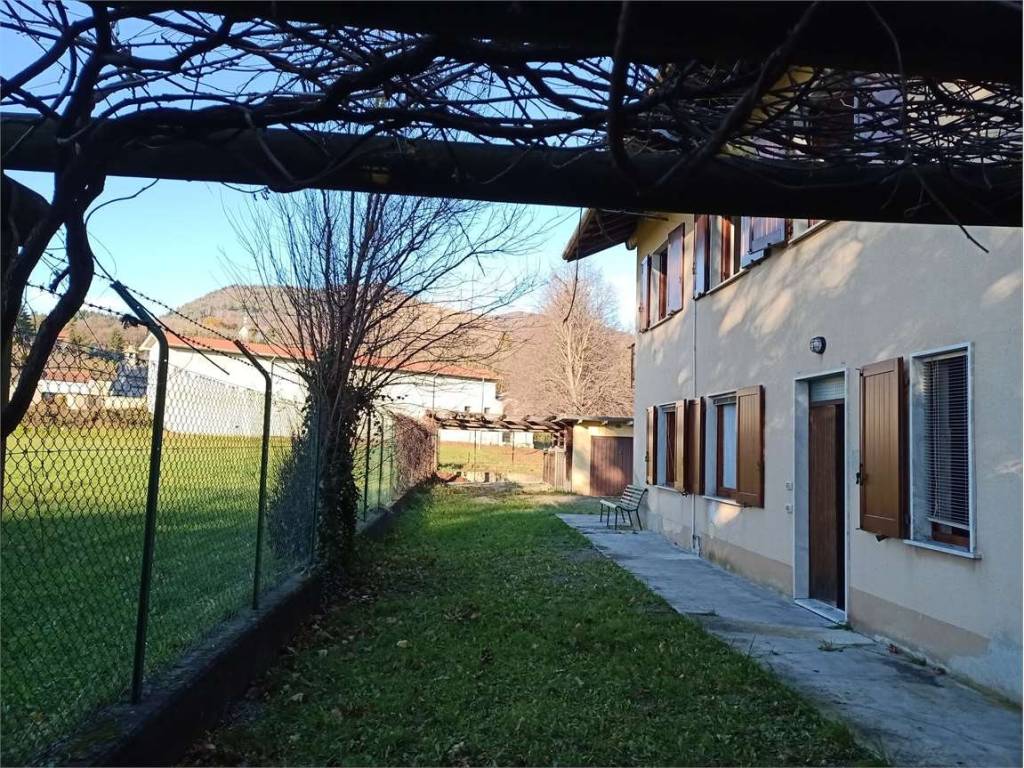 Casa indipendente a Viggiù - Foto 5