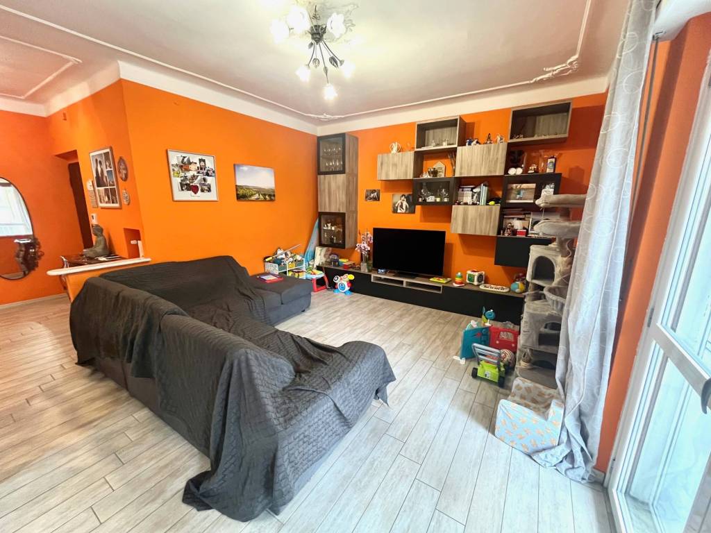 Appartamento a Vercelli in Via Neghelli, 15 - Foto 2