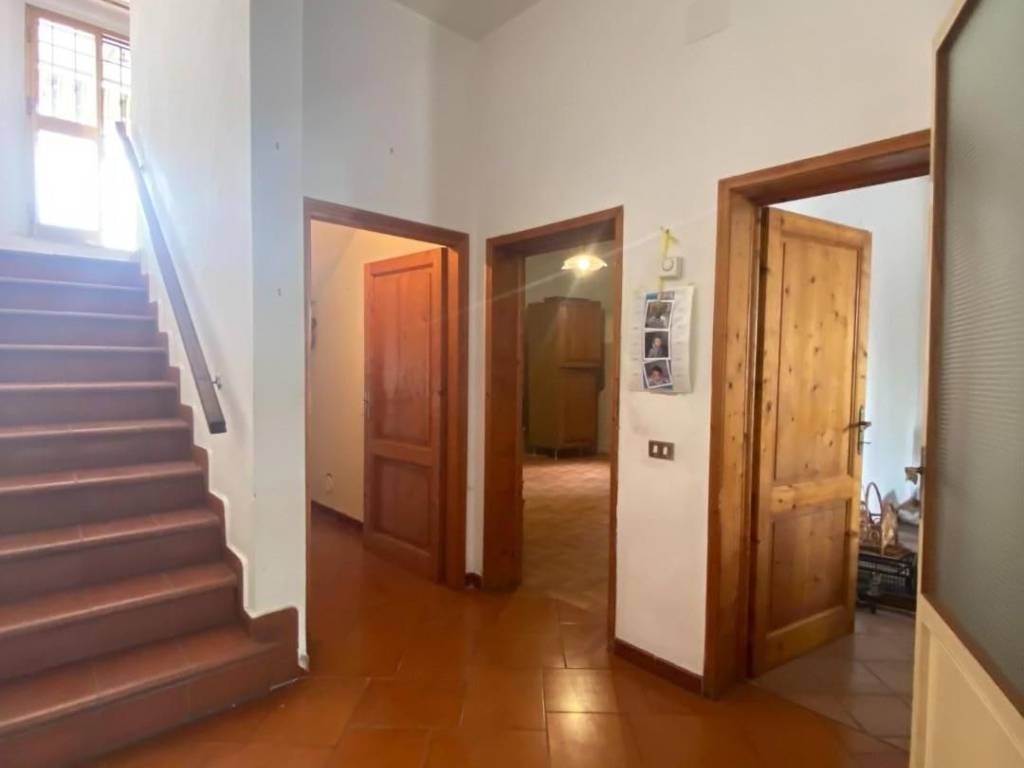 Casa indipendente a Poggio a caiano in Via Vittorio Emanuele II, , 34 - Foto 3