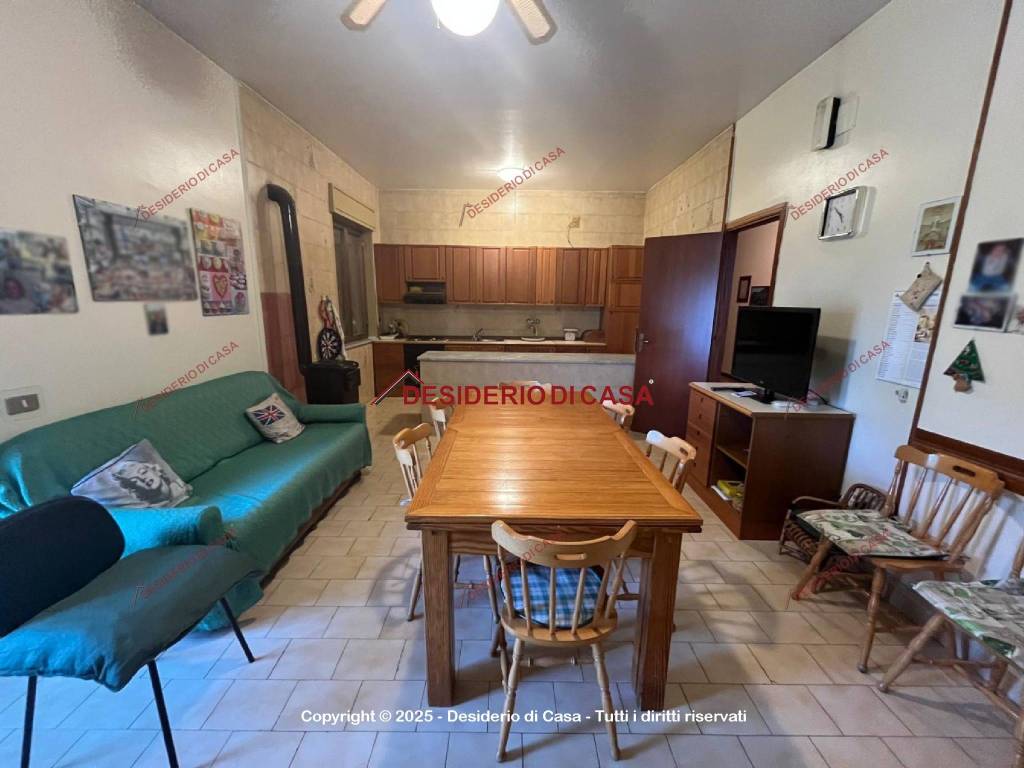 Villa a Belmonte mezzagno in Via Piersanti Mattarella - Foto 2