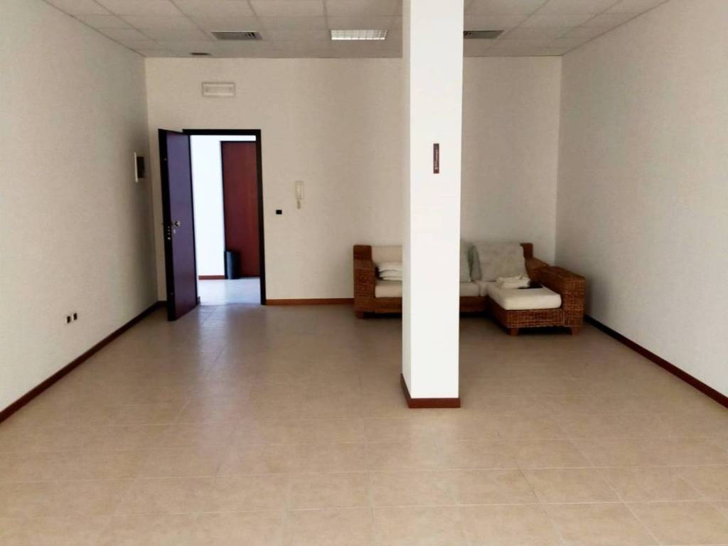 Appartamento a Monfalcone in Via Duca d'Aosta - Foto 4