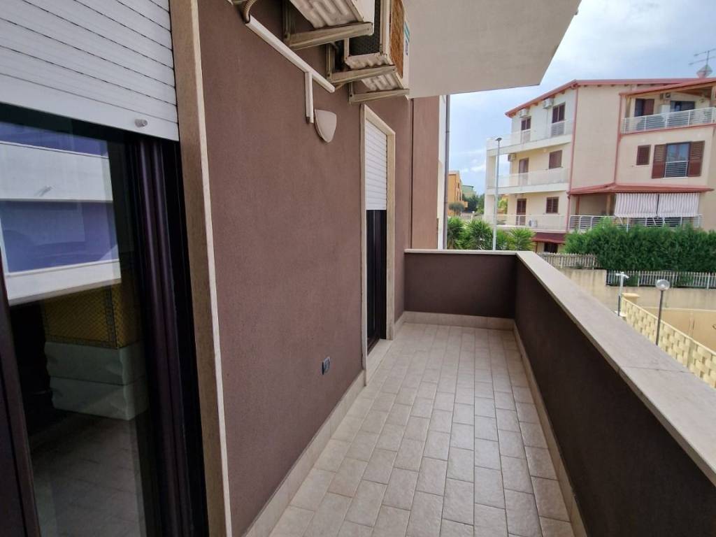 Appartamento a Crotone in Via Germania, 23 - Foto 4