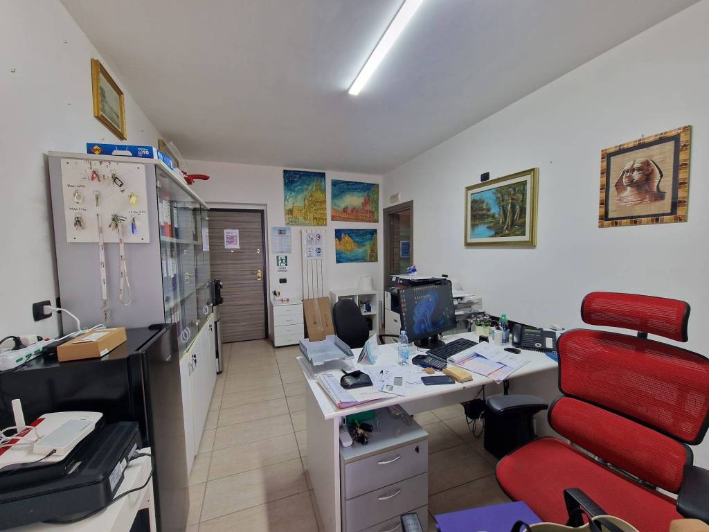 Appartamento a Crotone in Via Germania, 23 - Foto 5