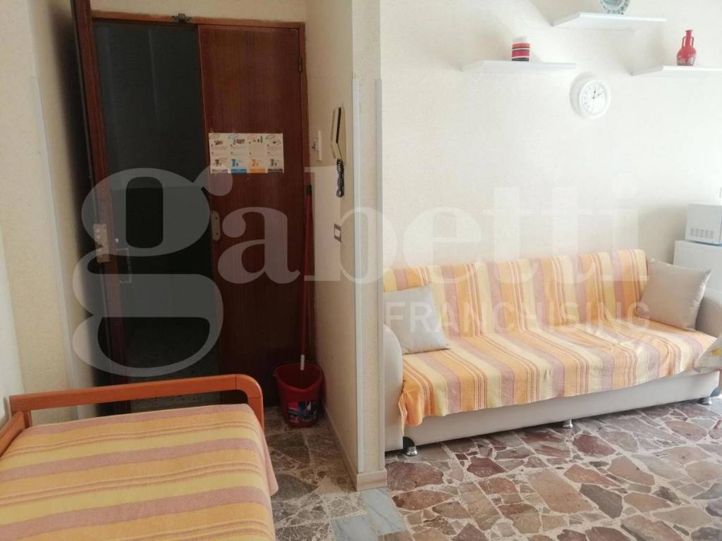 Appartamento a Margherita di savoia in VIA BARRA, 1 - Foto 4