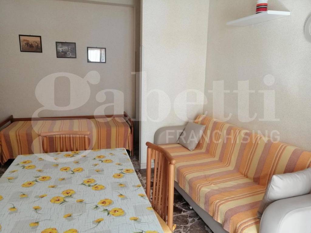 Appartamento a Margherita di savoia in VIA BARRA, 1 - Foto 5