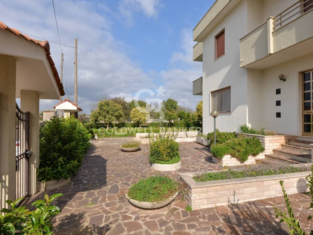 Villa a Giuggianello in SC Polisano 1a - Foto 3