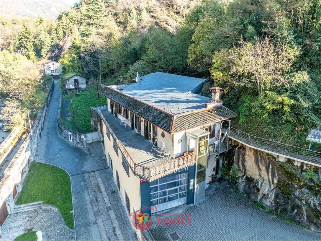 Appartamento a Chiavenna in Via Poiatengo - Foto 3