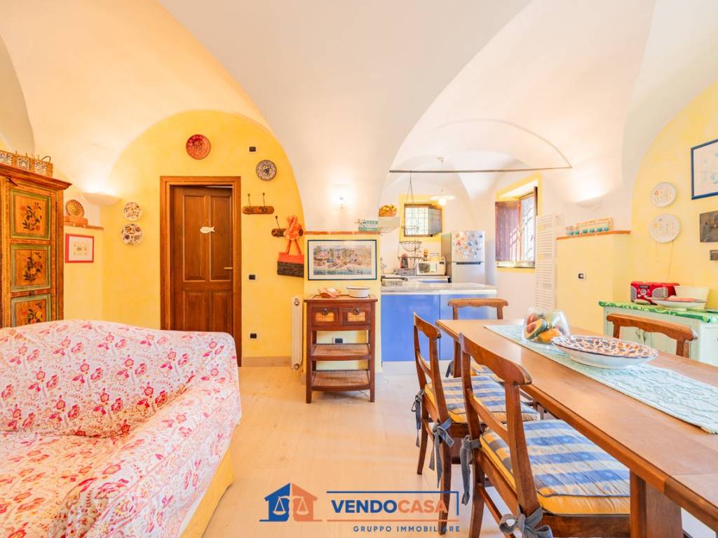 Villa a Spotorno in Via Provinciale Rustia - Foto 5