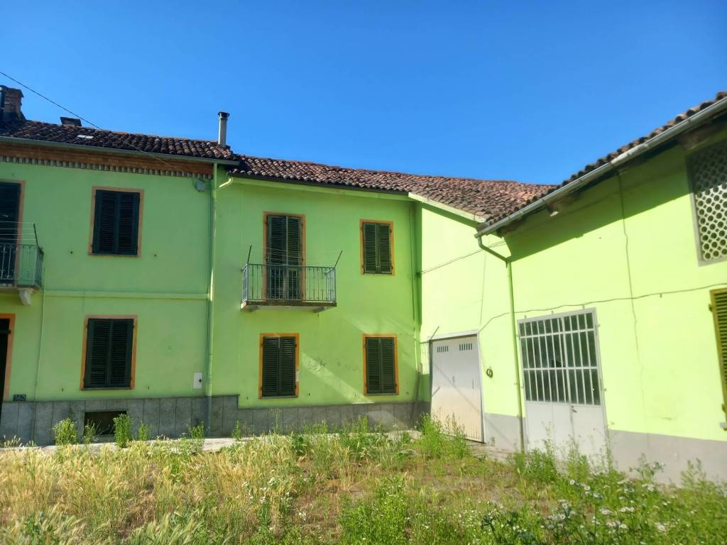 Casa indipendente a Asti in Località Vallarone, 160 - Foto 2