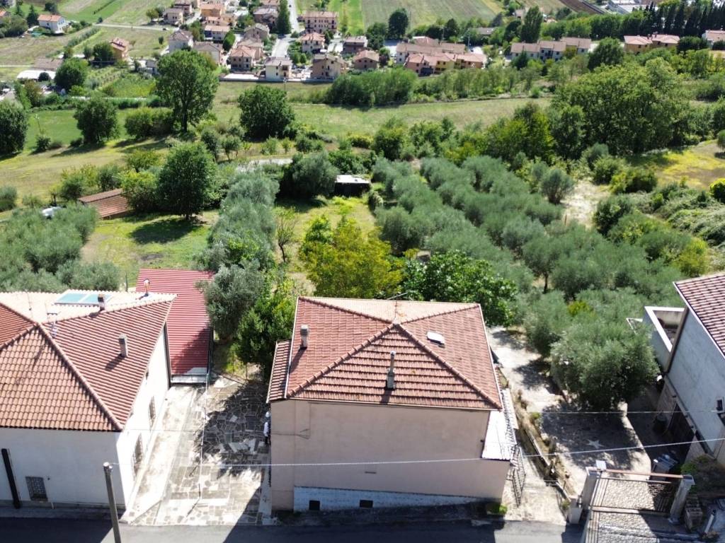 Casa indipendente a Gubbio in Torre Calzolari - Foto 3