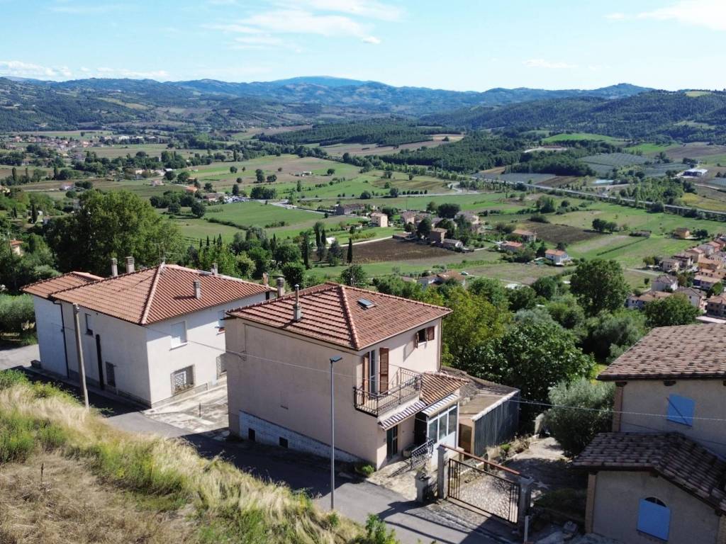 Casa indipendente a Gubbio in Torre Calzolari - Foto 4