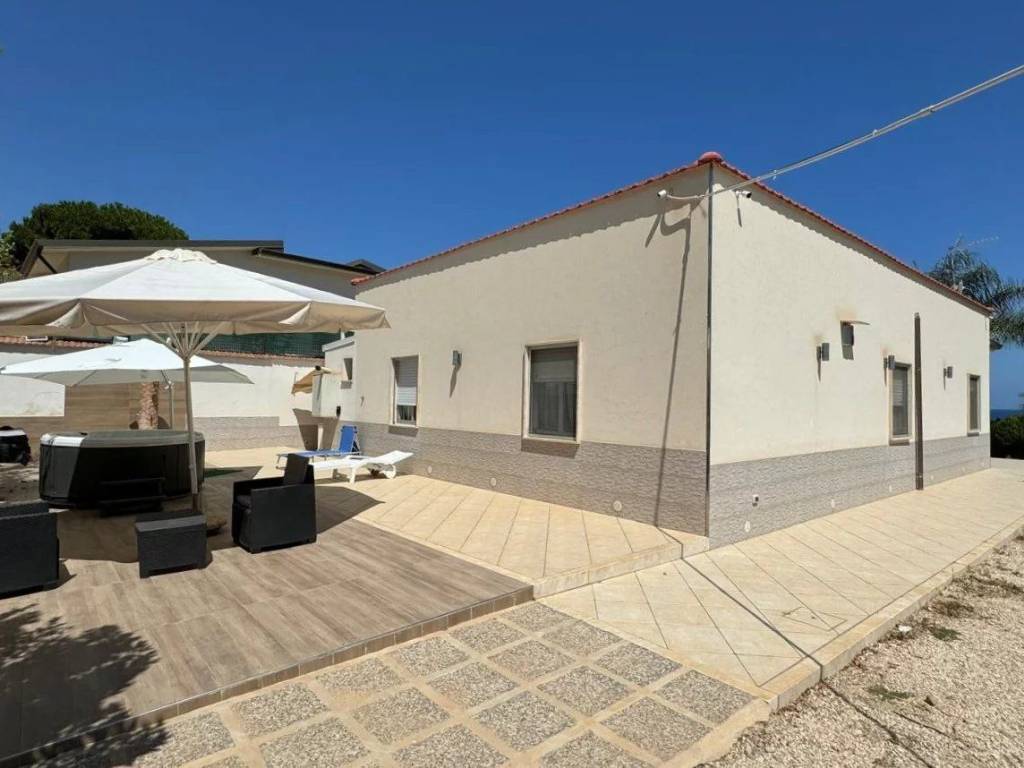 Villa a Alcamo in Via Scampati - Foto 2