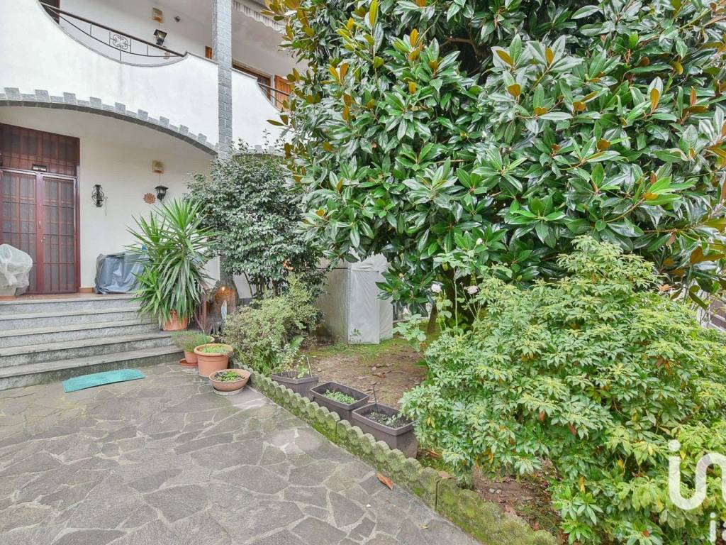 Villa a Seveso in Via Feltre, 19 - Foto 3