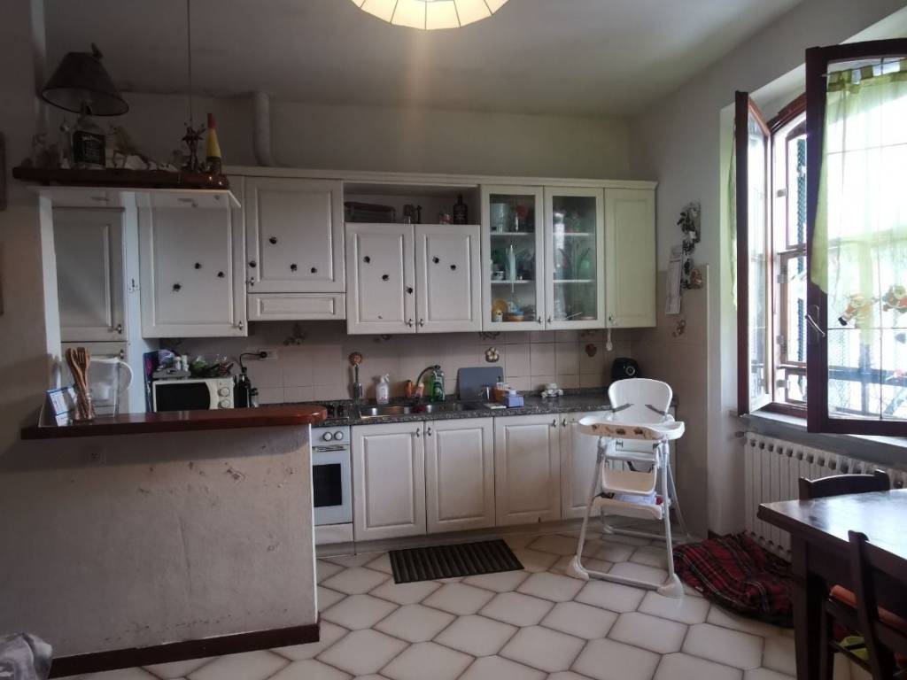 Appartamento a Santo stefano di magra in Via Cisa Sud - Foto 2