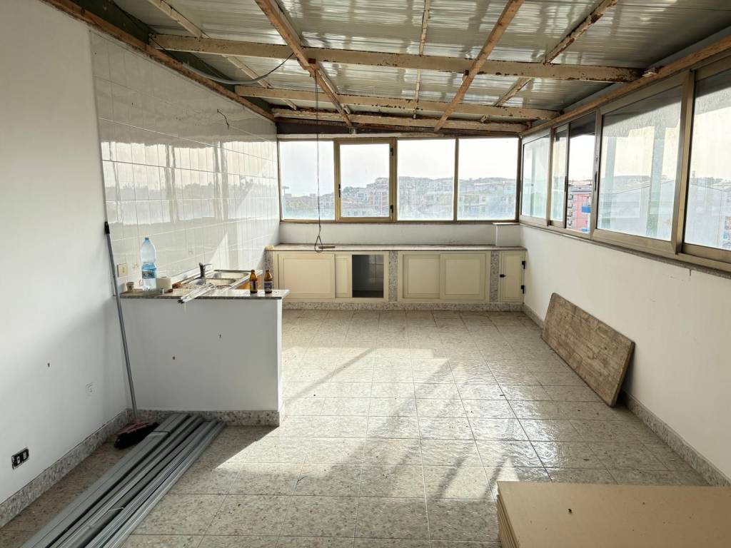 Appartamento a Crotone in Via Giordano Bruno - Foto 4