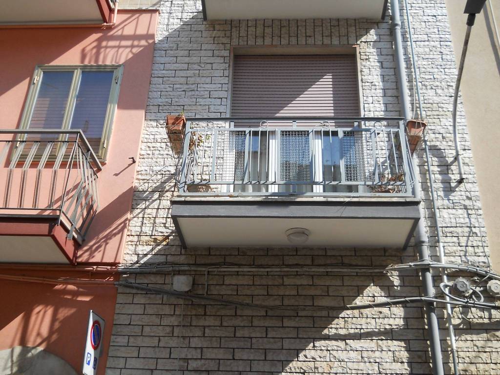 Casa indipendente a Acquaviva delle fonti in Via Giovanni Scassi, 14 - Foto 3
