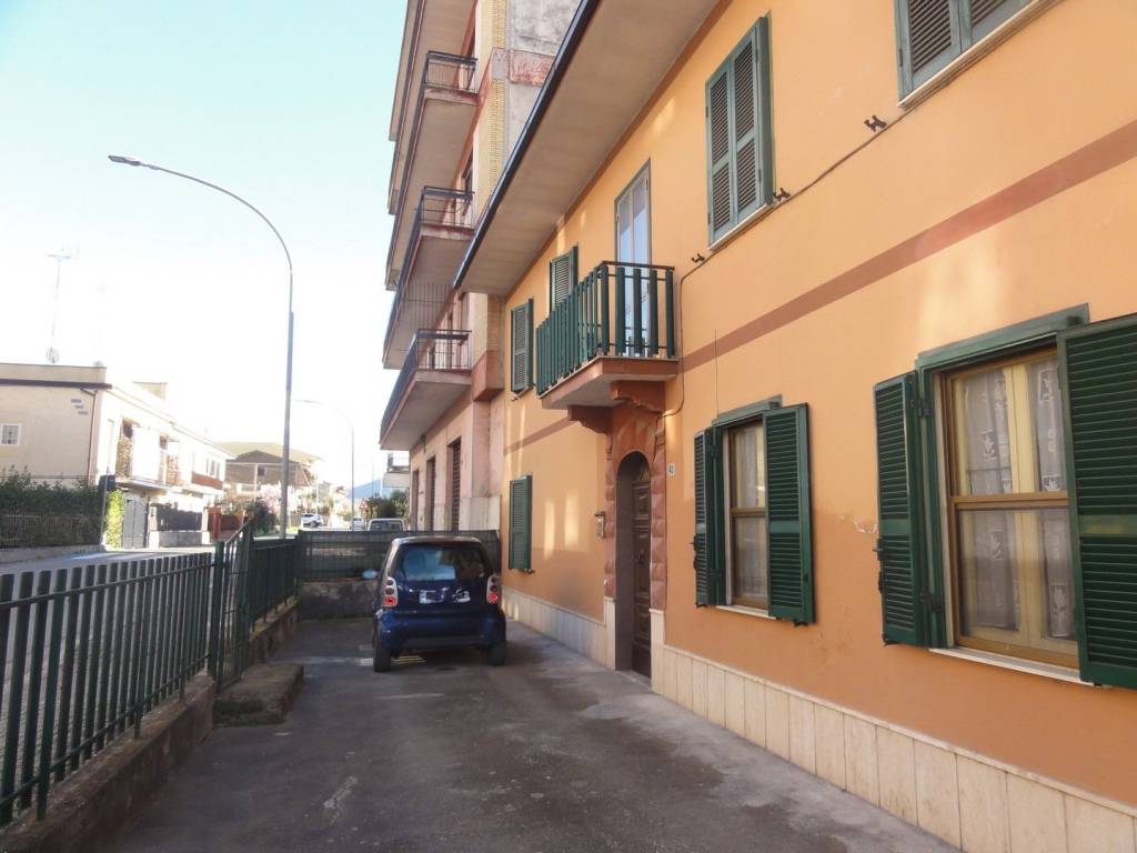 Villa a Ceccano in Via San Francesco d'Assisi - Foto 3