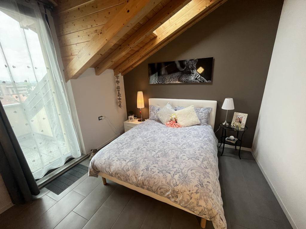 Appartamento a Gavirate in Viale Giuseppe Garibaldi, 65 - Foto 3