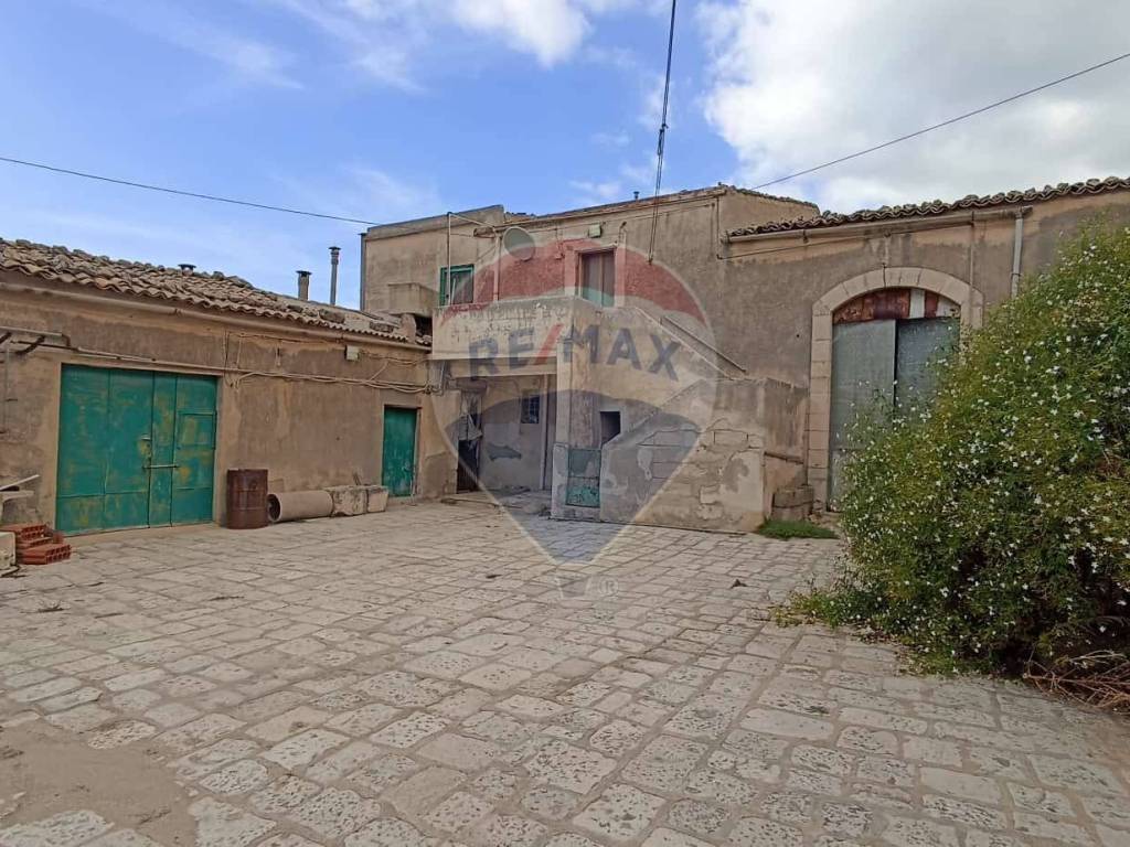 Rustico / casale a Chiaramonte gulfi in contrada cifali - Foto 4
