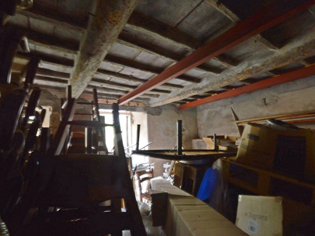 Appartamento a Marciana marina in Via Benedetto Cairoli - Foto 4