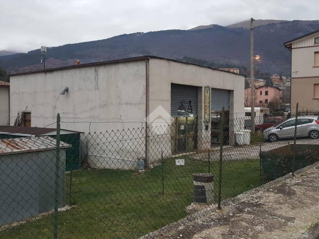 Appartamento a Gualdo tadino in Via Tagliamento - Foto 2