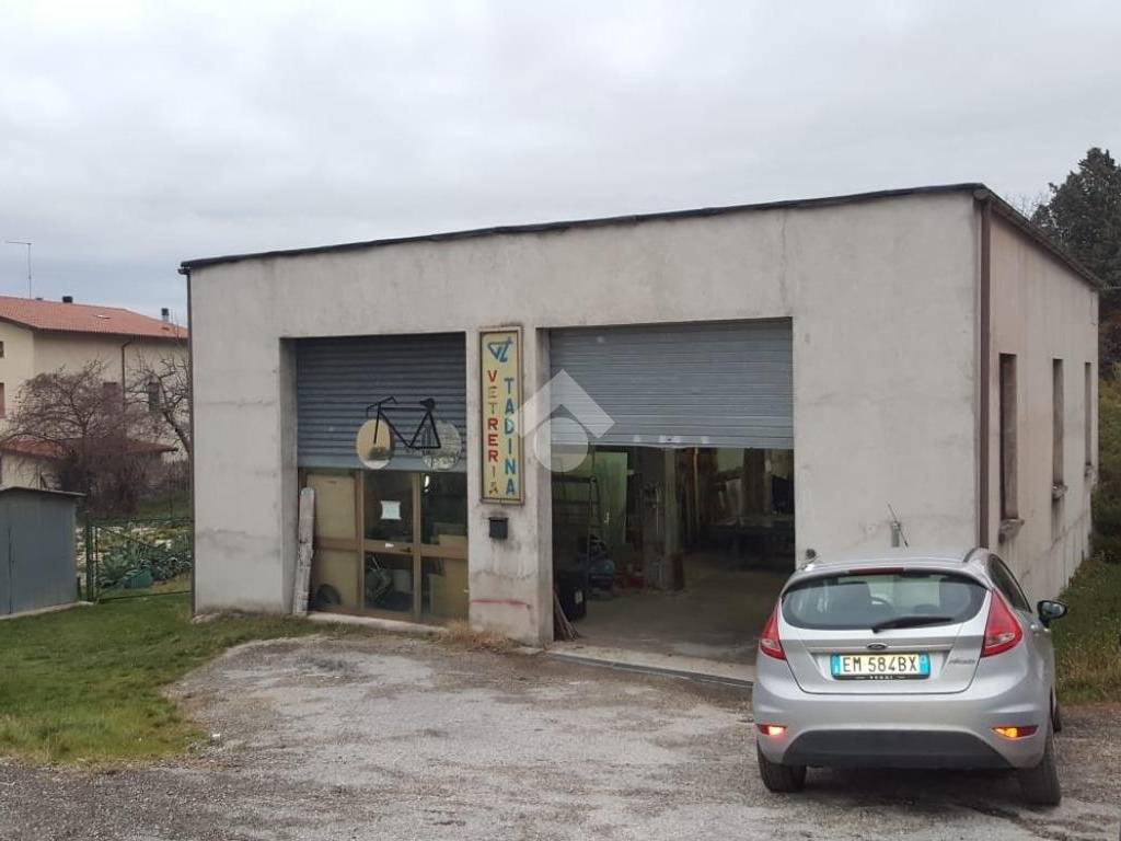 Appartamento a Gualdo tadino in Via Tagliamento - Foto 3