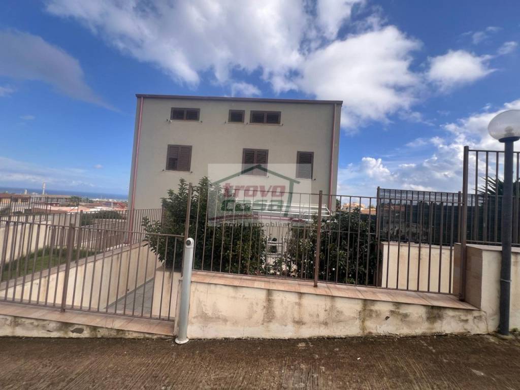 Attico / mansarda a Melilli in Via Enna, 19 - Foto 3