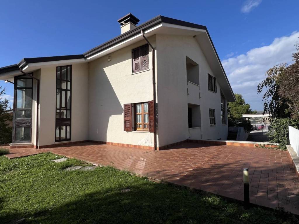 Villa a Grottazzolina in Via einaudi - Foto 4
