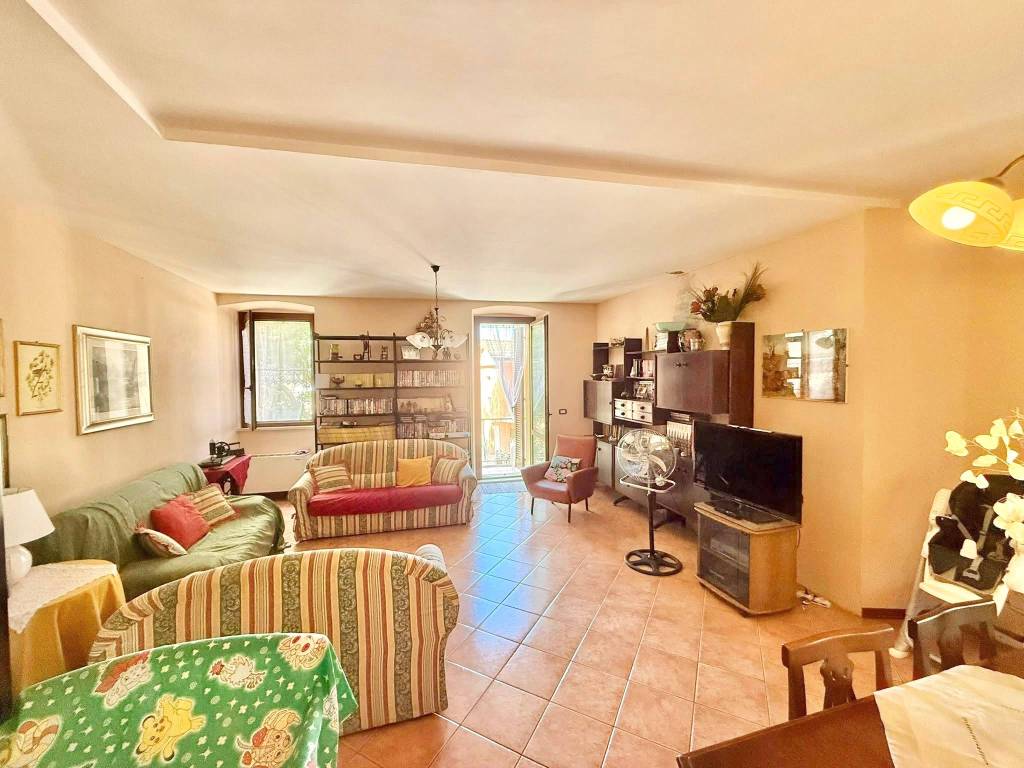 Villa a Gualdo tadino in Vicolo della Rampa - Foto 4
