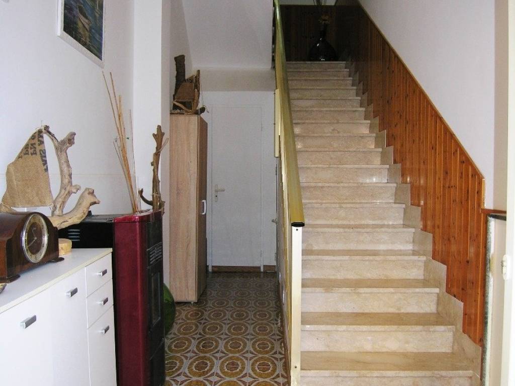 Casa indipendente a Pachino in via Amedeo - Foto 2