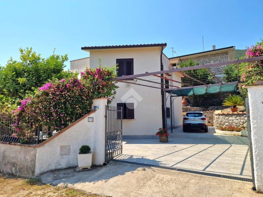Villa a San felice circeo in Via Roma, 250 - Foto 3