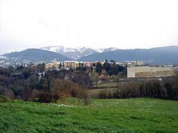 Terreno a Spoleto in Tre Valli Umbre - Foto 2