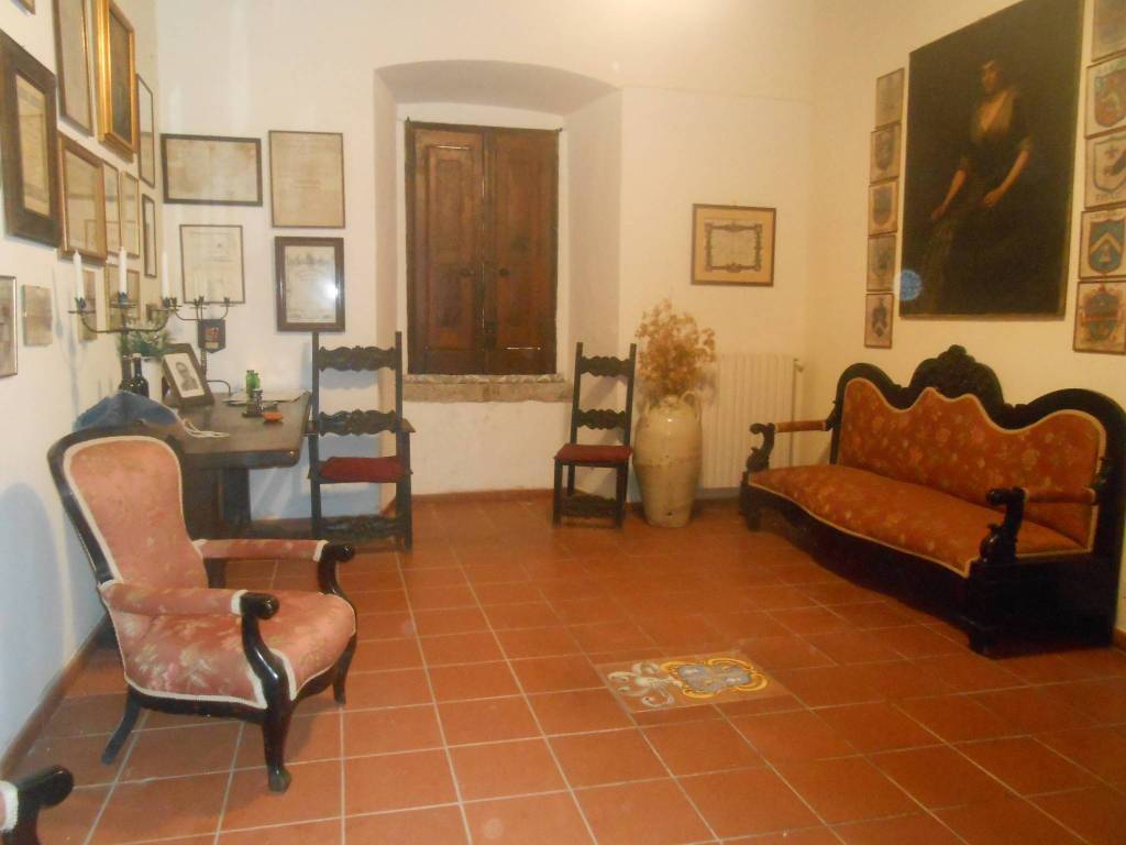 Villa a Montemiletto in piazza montemiletto - Foto 3