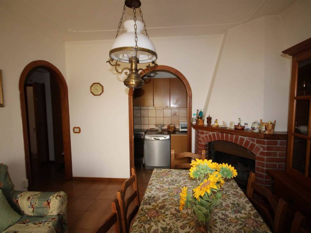 Appartamento a Castagneto carducci - Foto 2