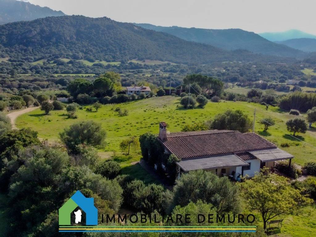 Rustico / casale a Arzachena in Zona Industriale - Foto 2