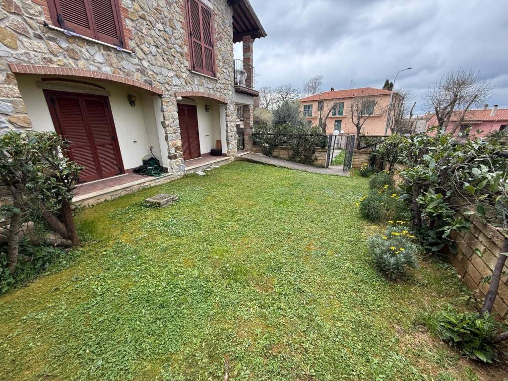 Appartamento a Manciano in Via Circonvallazione Nord, 10 - Foto 2