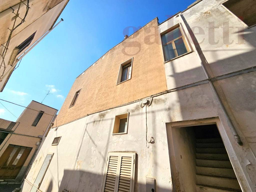 Appartamento a Copertino in Vico Antonio Quarta - Foto 3