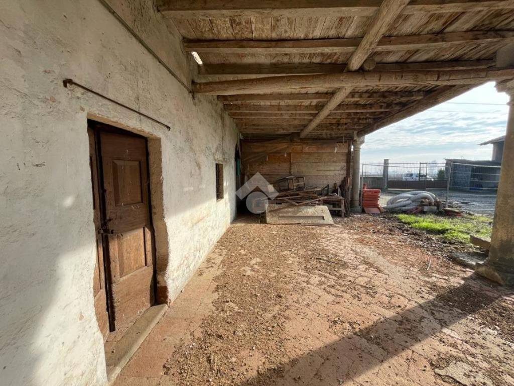 Rustico / casale a Castelcovati in Via Comezzano - Foto 4