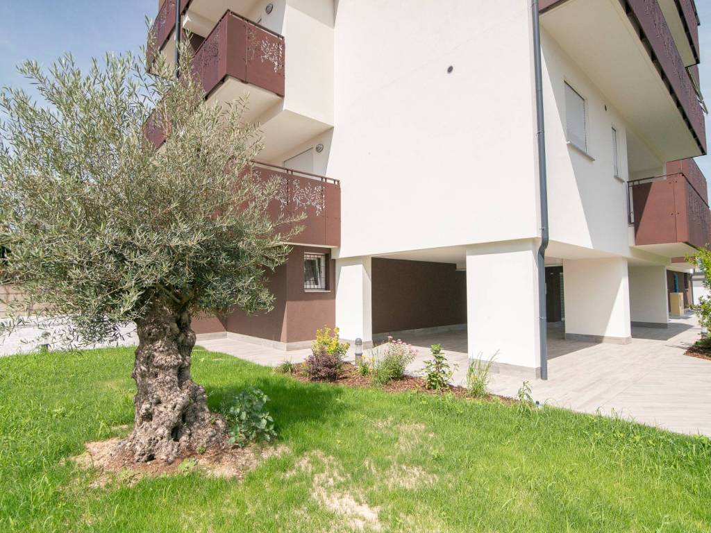 Appartamento a Lodi in Viale Piacenza, 20 - Foto 2