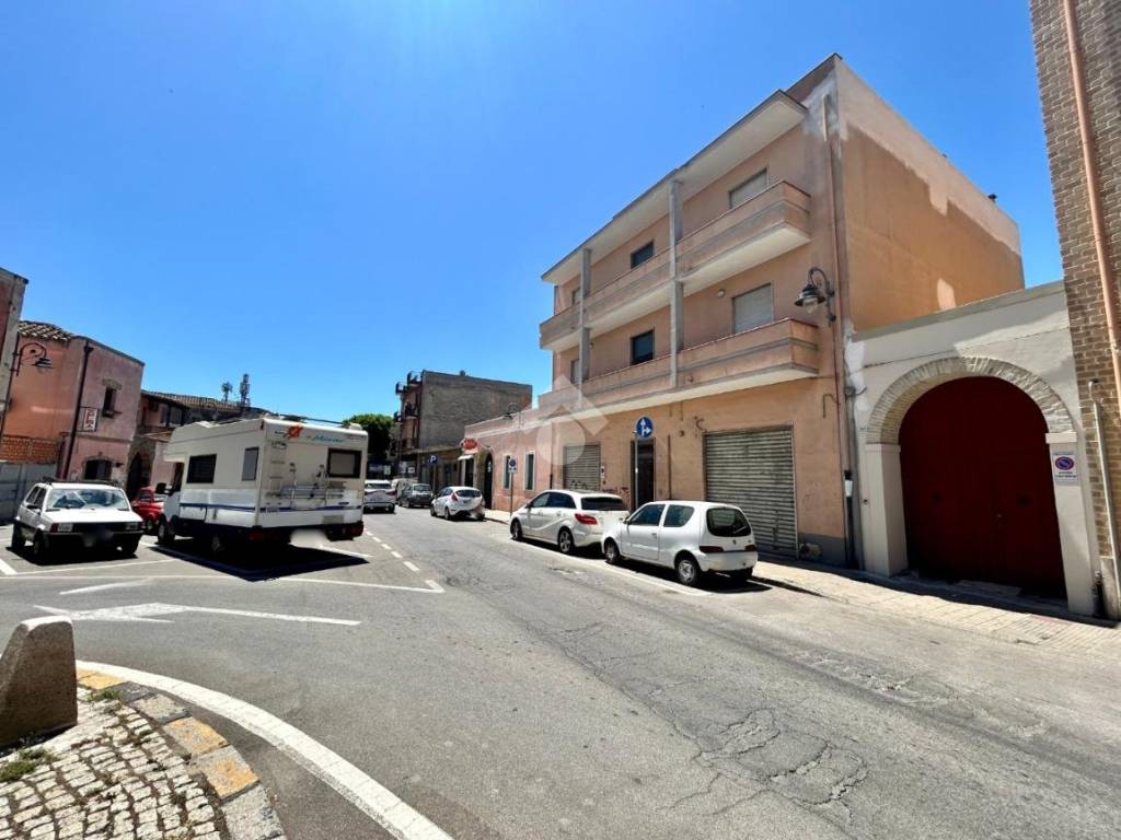 Appartamento a Monserrato in Via del Redentore, 158 - Foto 2