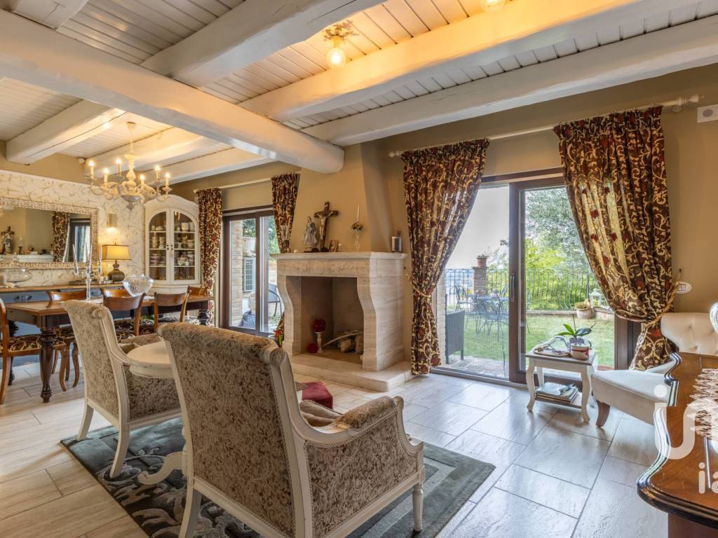 Casa indipendente a Montegiorgio in Via solferino - Foto 4