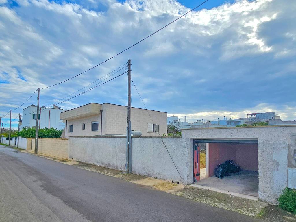 Villa a Diso in Via Santi Filippo e Giacomo - Foto 2