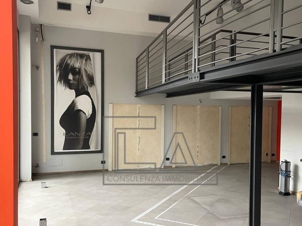 Immobile a Lecco in Via Marco d'Oggiono - Foto 2