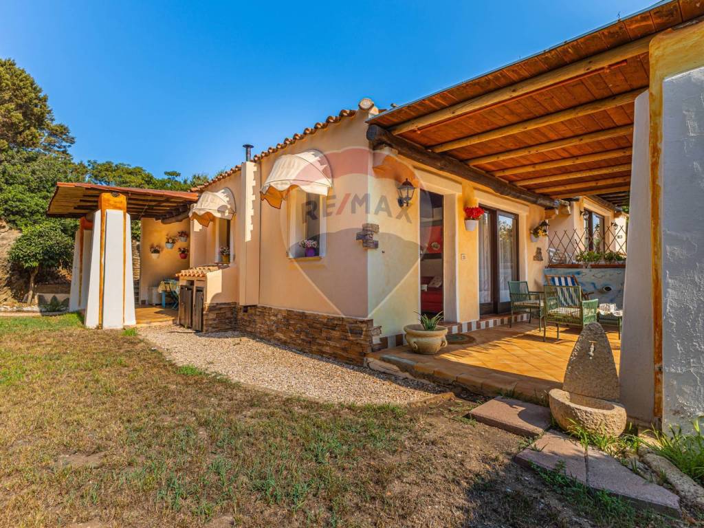 Casa indipendente a Stintino in Via Brigata Sassari - Demonios, 44 - Foto 3