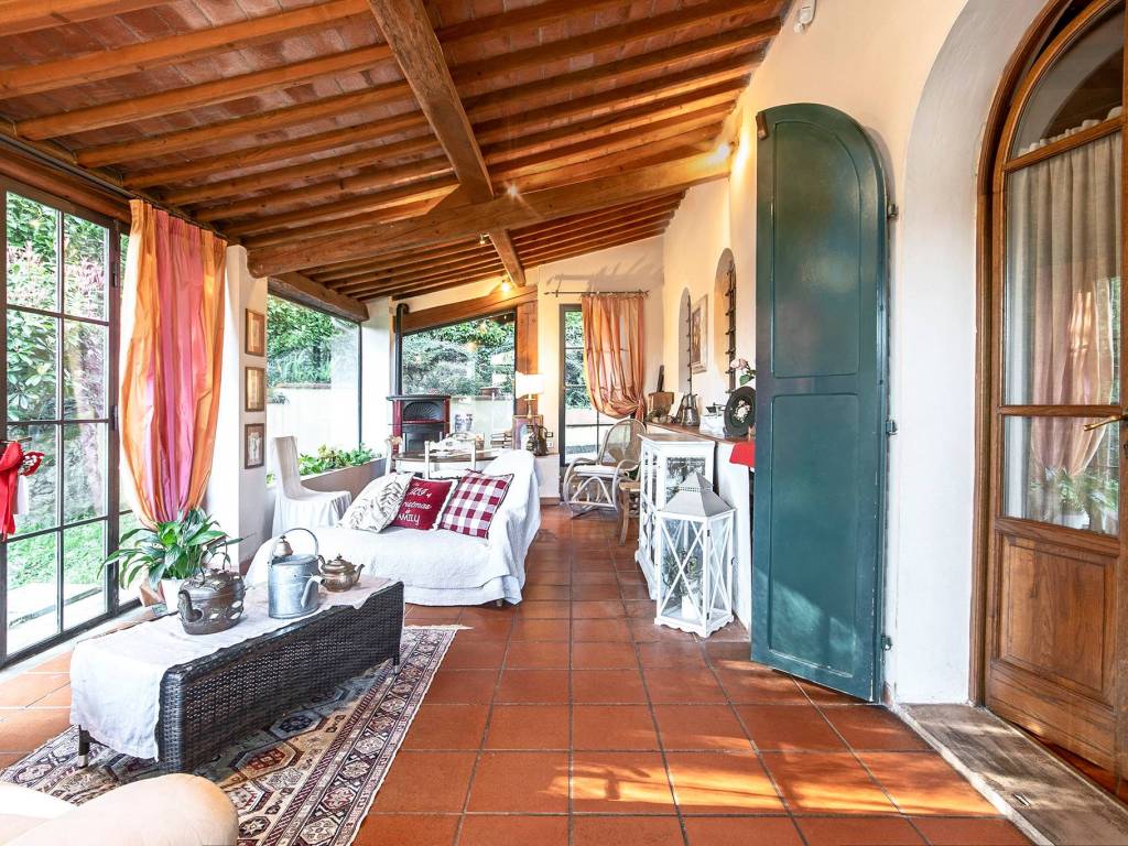 Rustico / casale a Pistoia in Strada Provinciale Pistoia Femminamorta, 156 - Foto 2