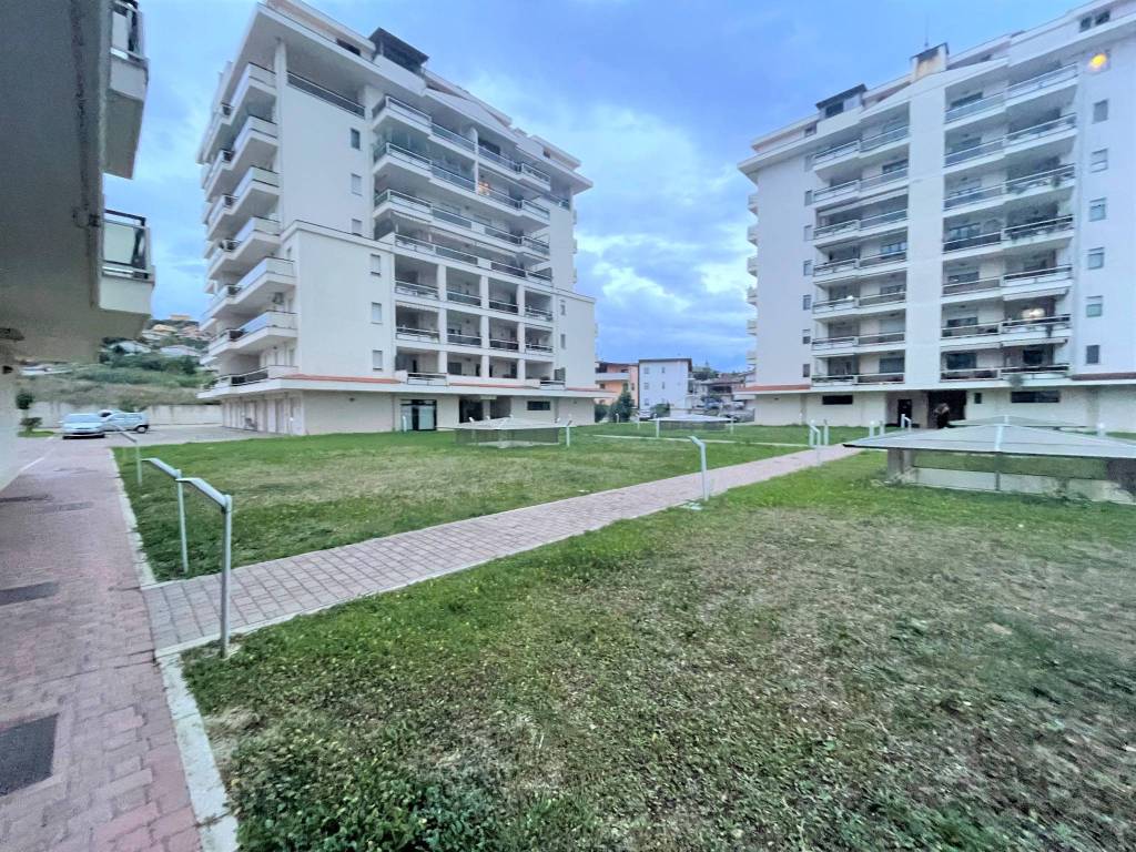 Appartamento a Pescara in Via Celestino V, 19 - Foto 2