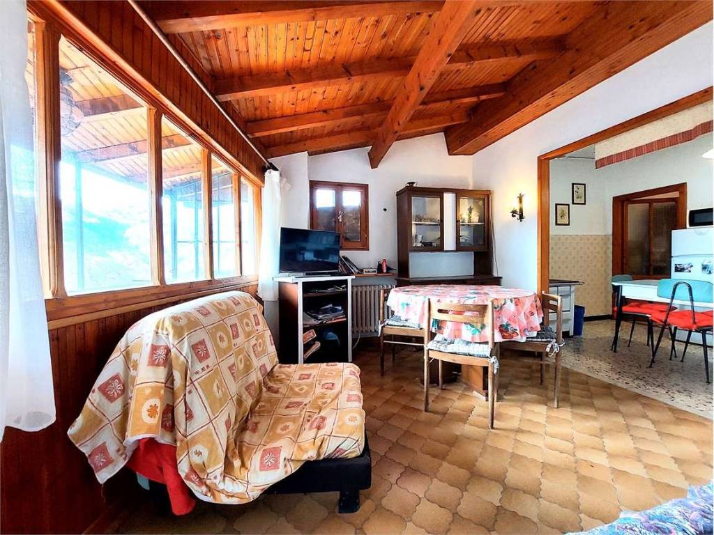 Casa indipendente a Pornassio in Via Costa, 22 - Foto 3