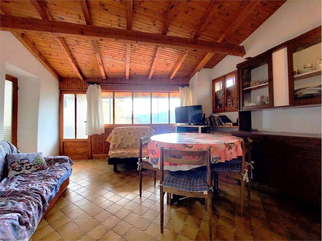 Casa indipendente a Pornassio in Via Costa, 22 - Foto 4
